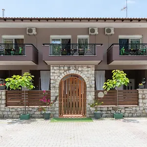 Diogenis Apartment