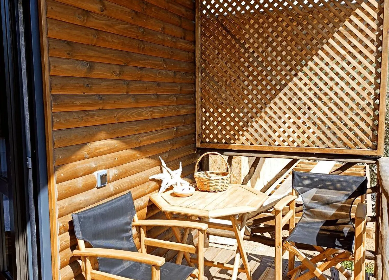 Kartalia Wooden Maisonette Porto Koufo